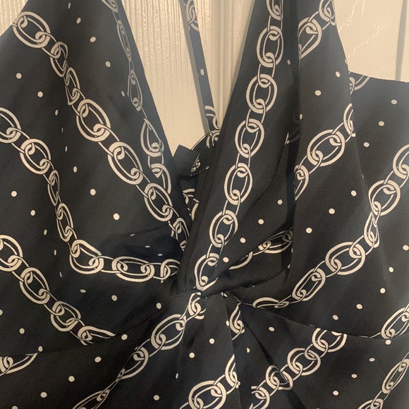 Beautiful NWT chain link pattern dress! - Picture 2 of 6